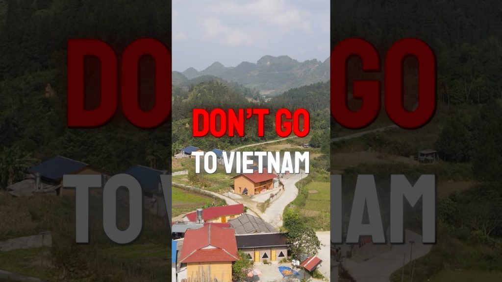 "DON’T Go to Vietnam!" 🇻🇳 #vietnamtravelguide #travel #vietnamtravel #hochiminh #hanoi #hoian
