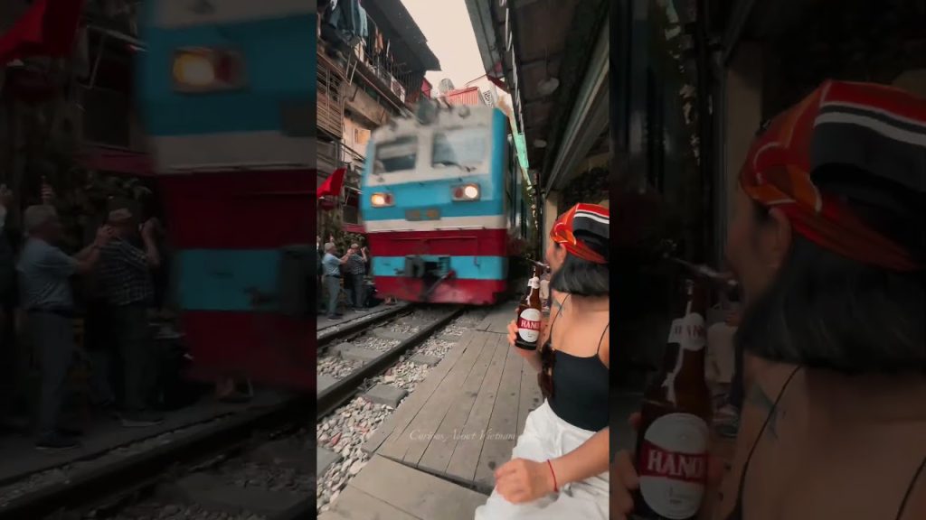 Can’t Miss Thing To Do on Hanoi Train Street | Vietnam Travel Tips